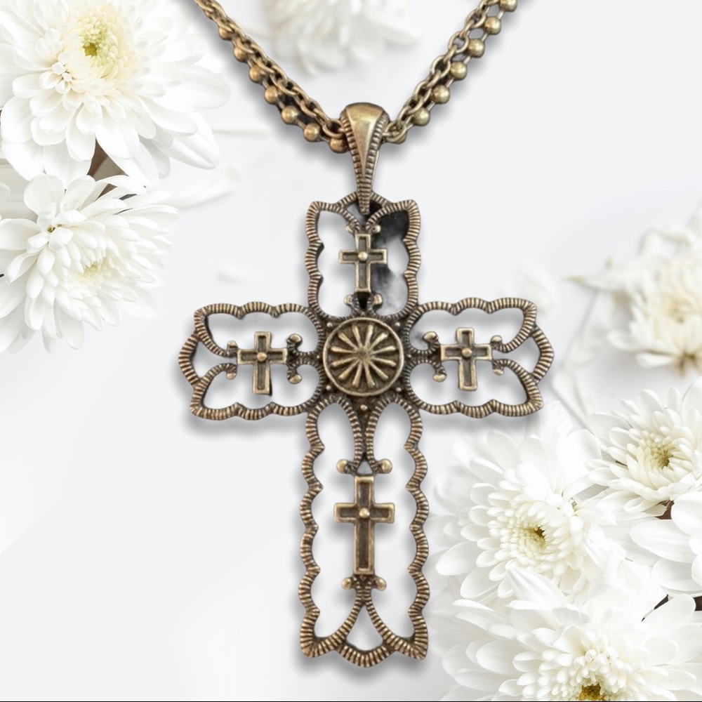 NWOT MONTANA SILVERSMITH CROSS NECKLACE - Picture 1 of 3